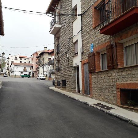 Apartmán Casa Rosalia Bronchales Exteriér fotografie