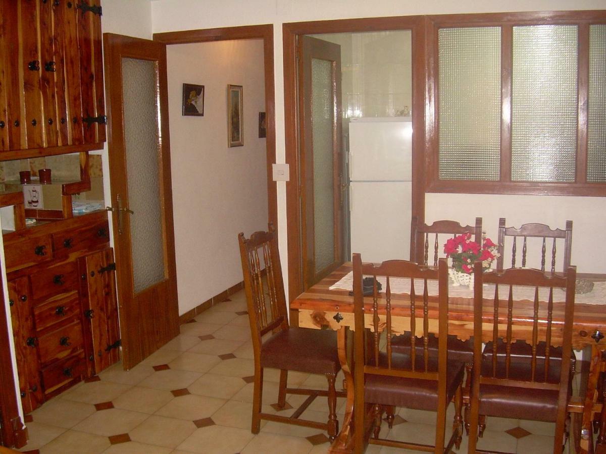 Apartmán Casa Rosalia Bronchales Exteriér fotografie